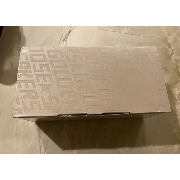 Golden Goose GGBD Super-Star Unisex White Silver 41 EUC/New? - Picture 11 of 11